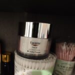 Eucerin Q10 Revitalize Crema Facial Hidratante Antiedad con Coenzima Q10 y Biotina, Sin Perfume, Para Todo Tipo de Piel photo review